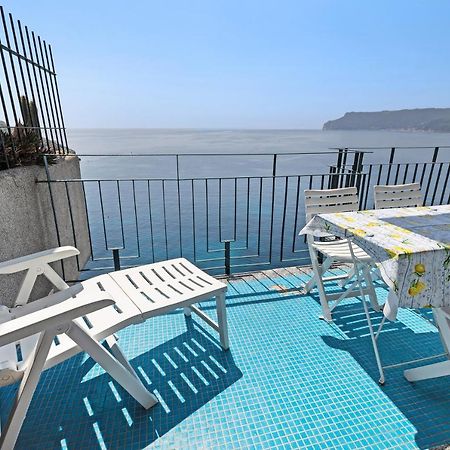 Appartamento Stupenda Vista Mare Берджеджи Экстерьер фото