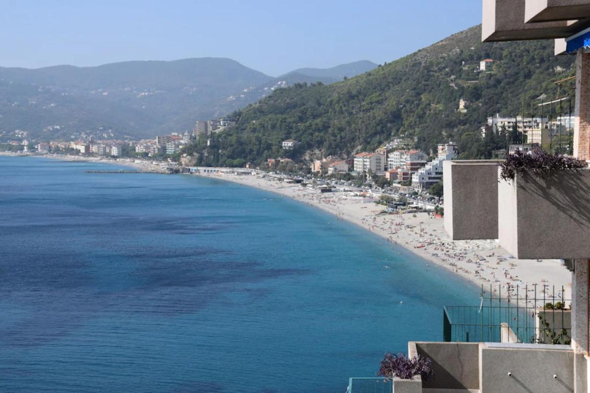 Appartamento Stupenda Vista Mare Берджеджи Экстерьер фото
